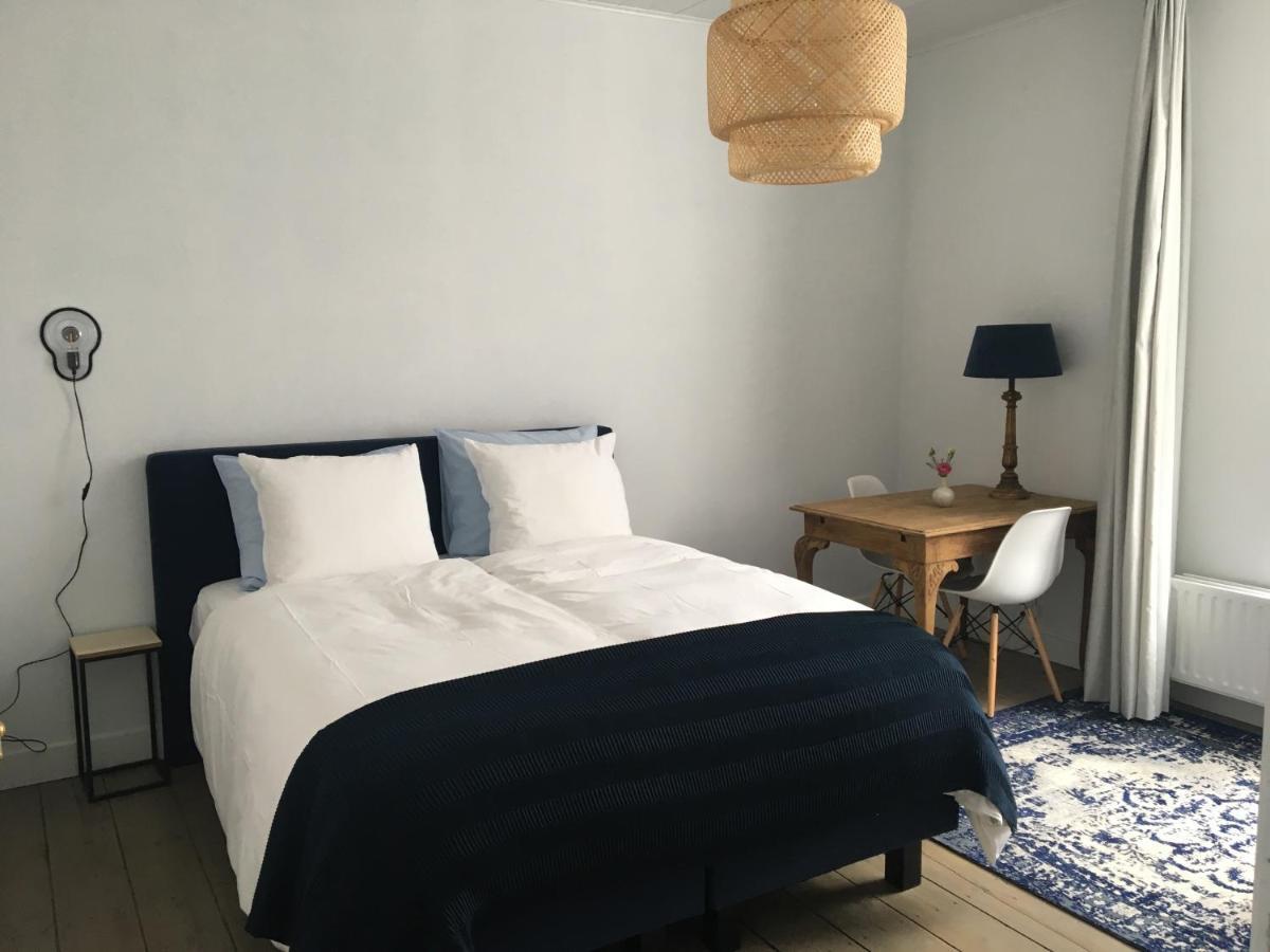 Ninet7 Bed & Breakfast Тилбург Екстериор снимка